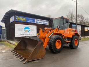 Doosan DL 200 TC lastikli yükleyici