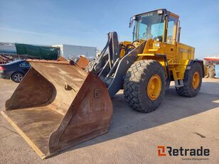 Volvo L120C lastikli yükleyici